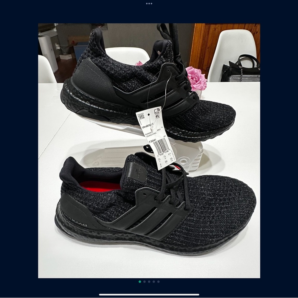 Adidas Ultra Boost 4.0 DNA Tripple Black Men’s 8 US